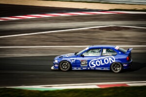 Lennart Wolf in the BMW 318ti Solon at the Nürburgring